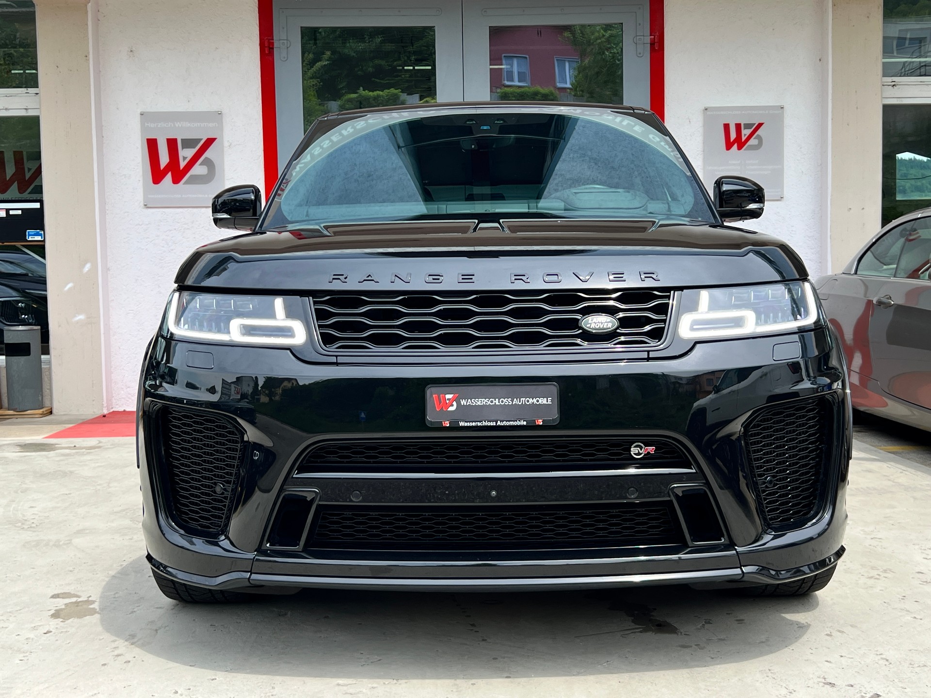 LAND ROVER Range Rover Sport 5.0 V8 S/C SVR Automatic-image-2