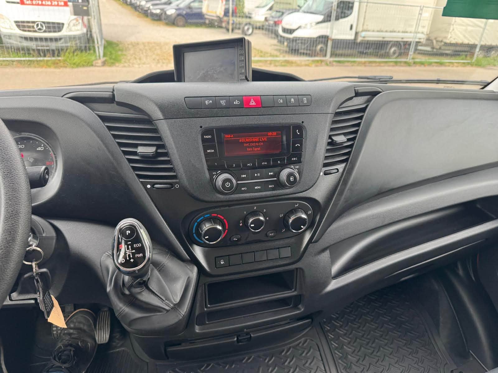 IVECO 35 S 14 A8-image-10