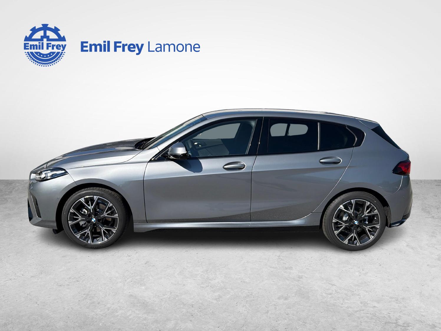 BMW 1er Reihe F70 120i-image-1
