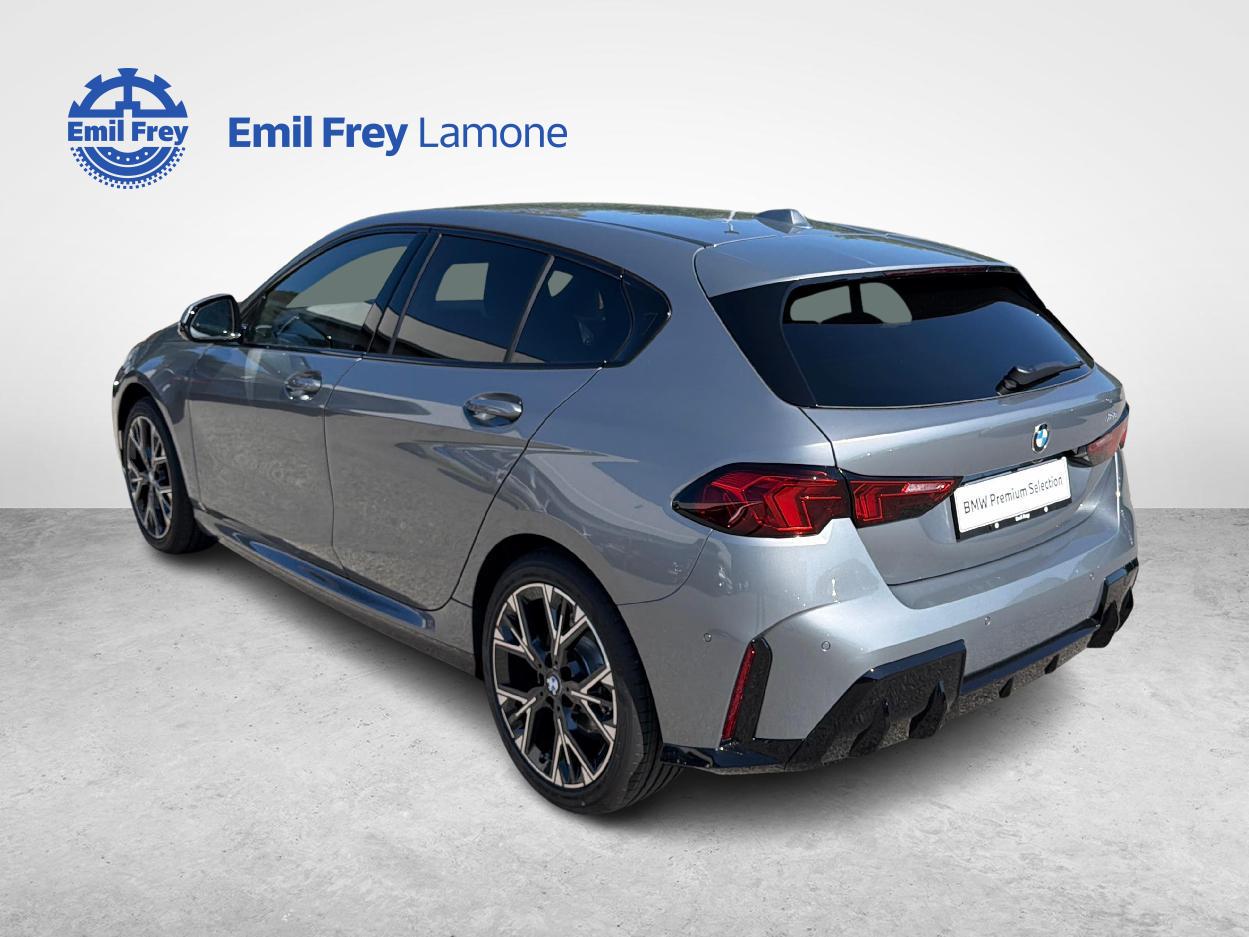 BMW 1er Reihe F70 120i-image-2