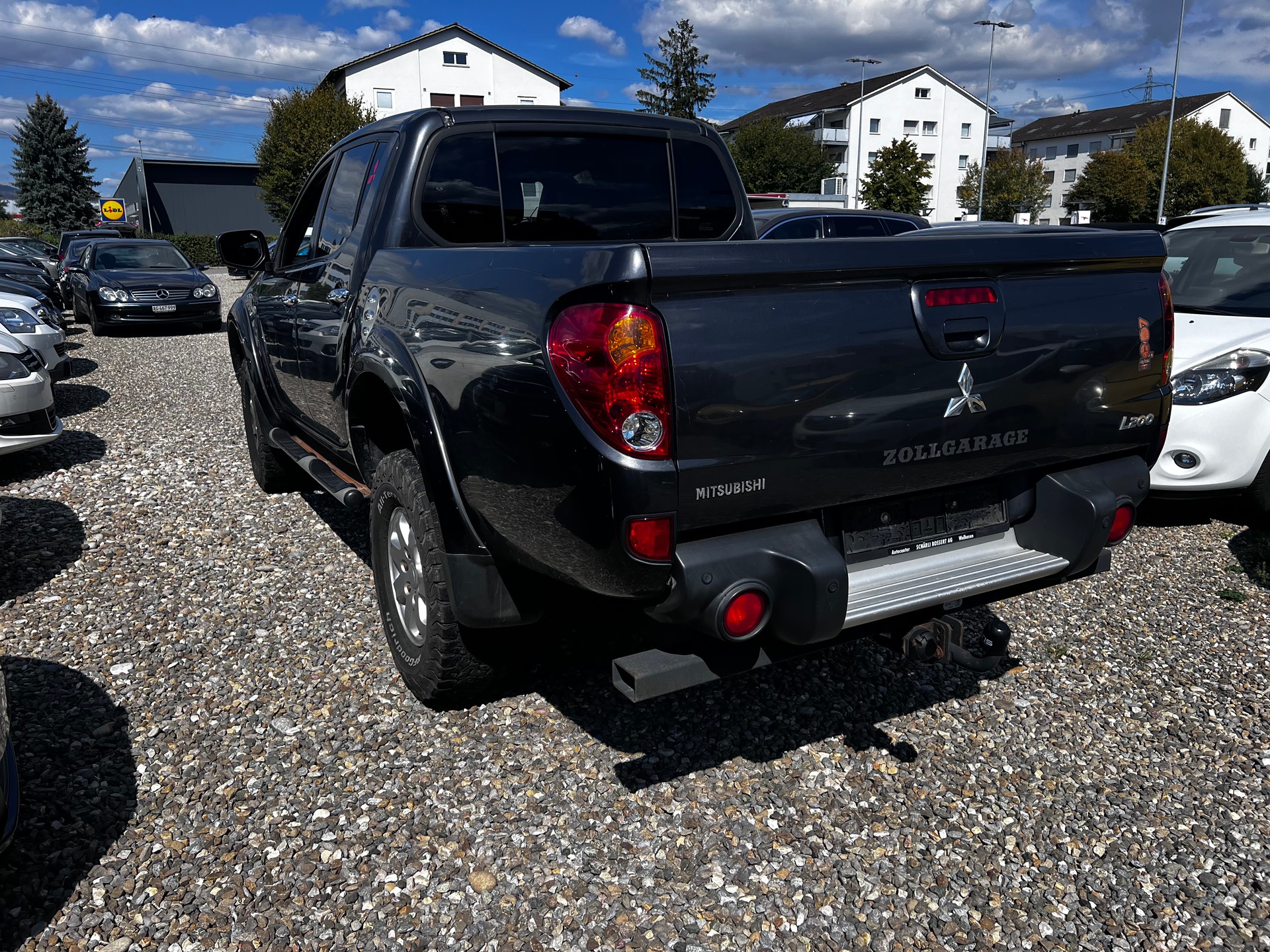 MITSUBISHI L 200 2.5 DID HP Intense Double Cab A-image-3