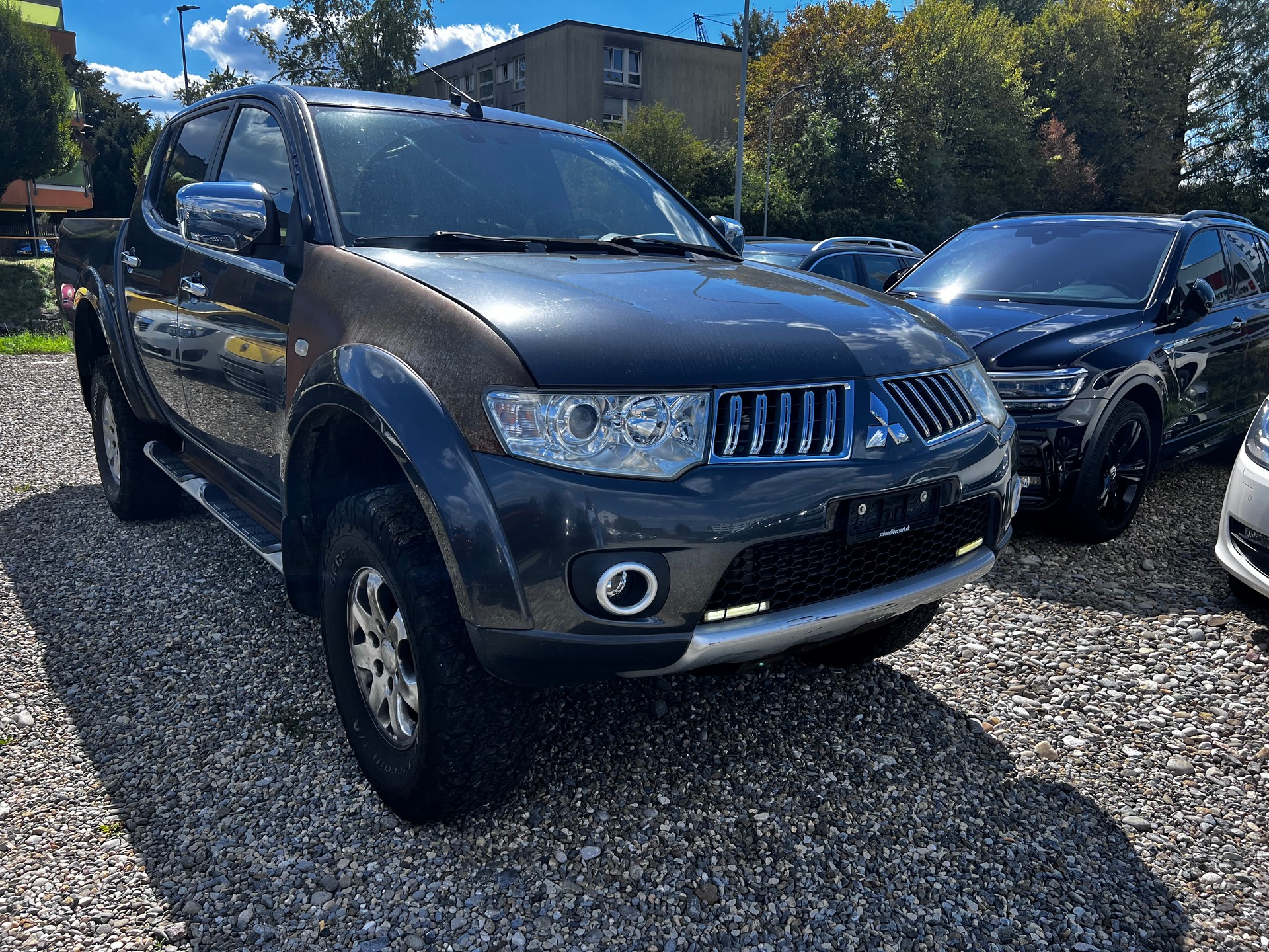 MITSUBISHI L 200 2.5 DID HP Intense Double Cab A-image-1