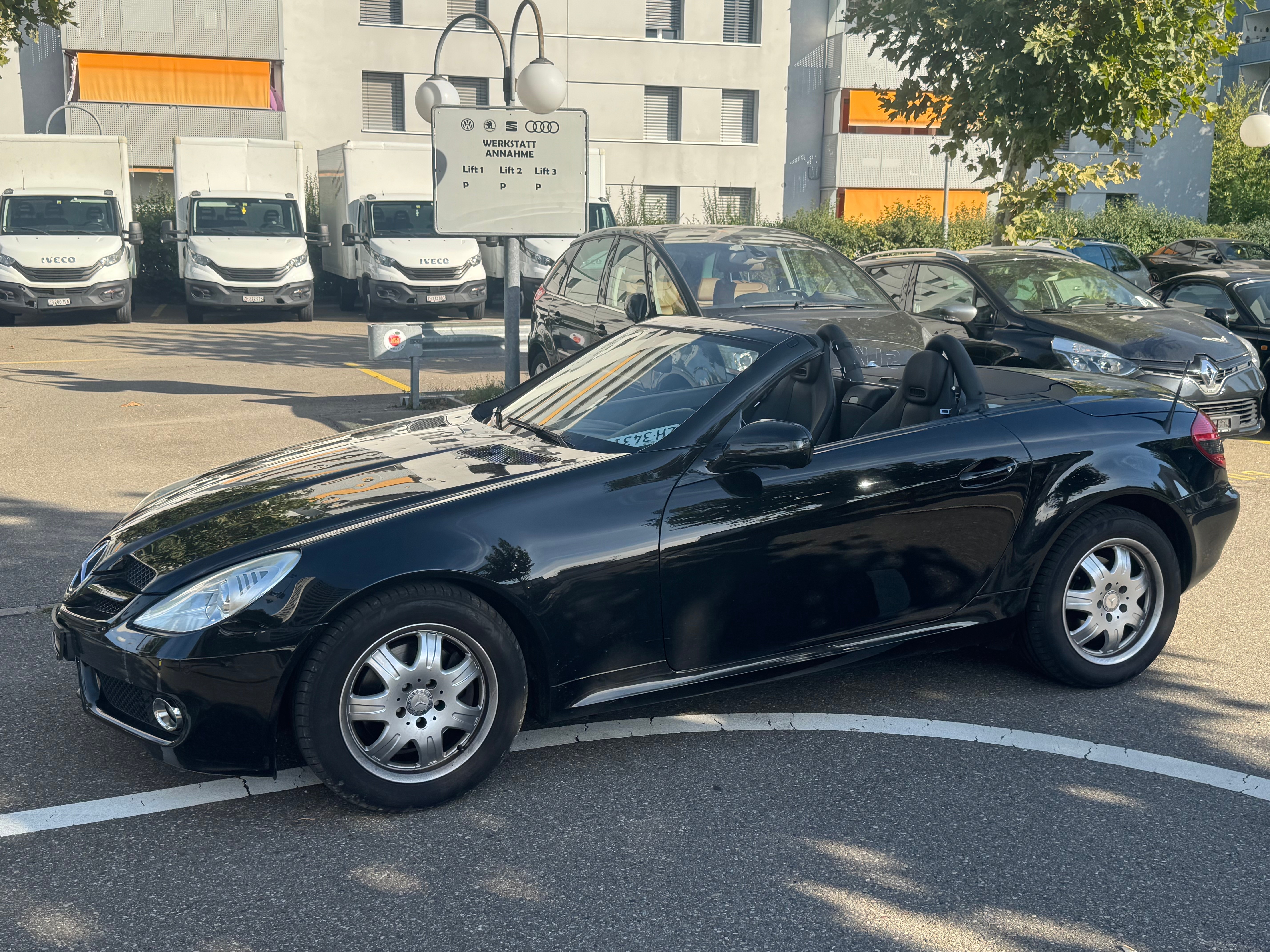 Car photo