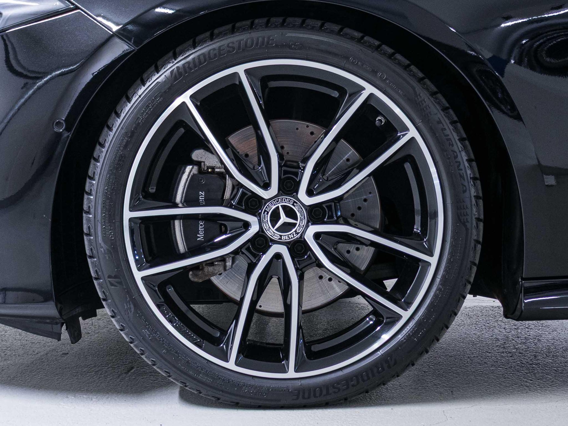 MERCEDES-BENZ A 220 4MATIC-image-14