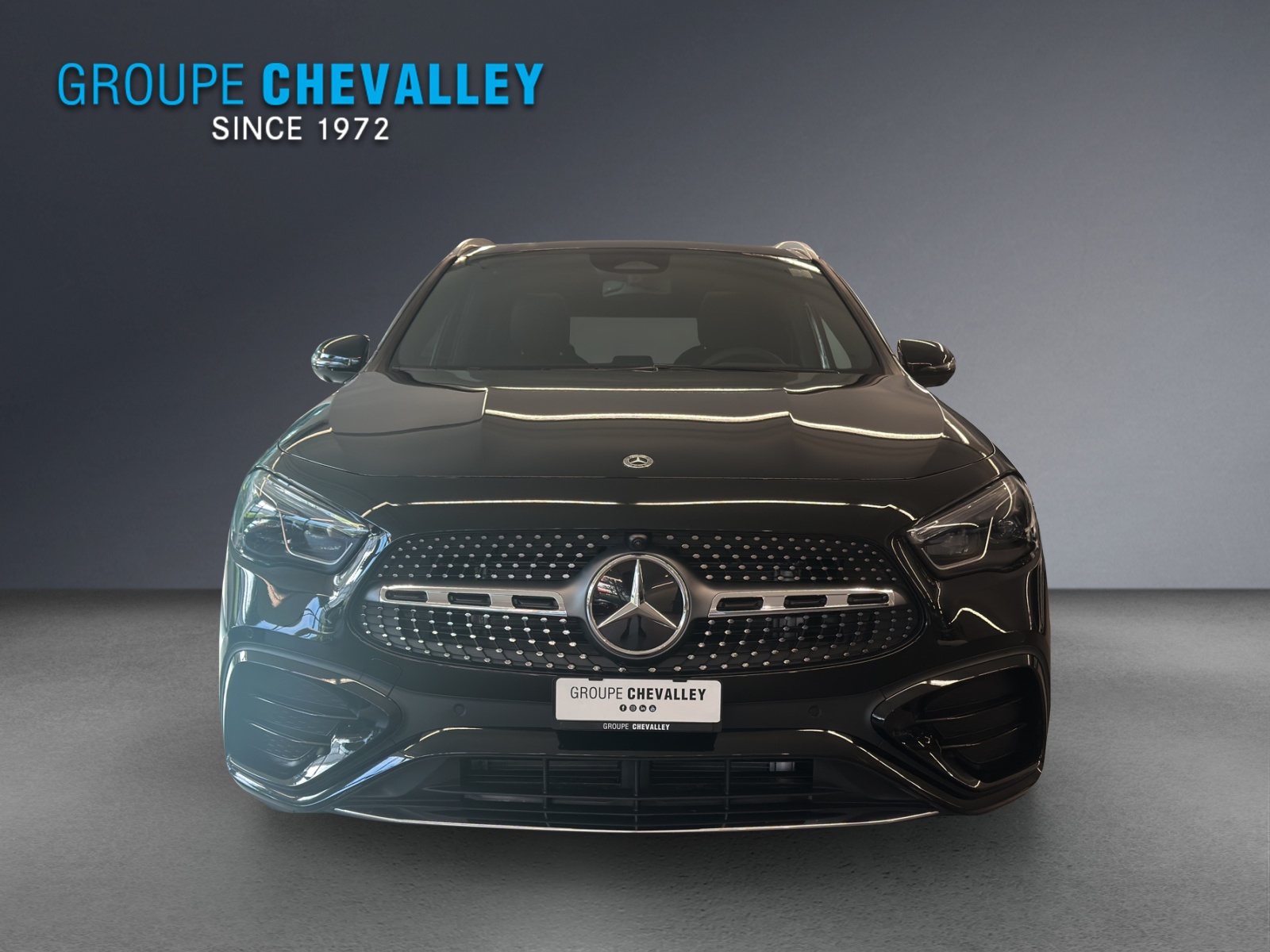 MERCEDES-BENZ GLA 220 4MATIC-image-4