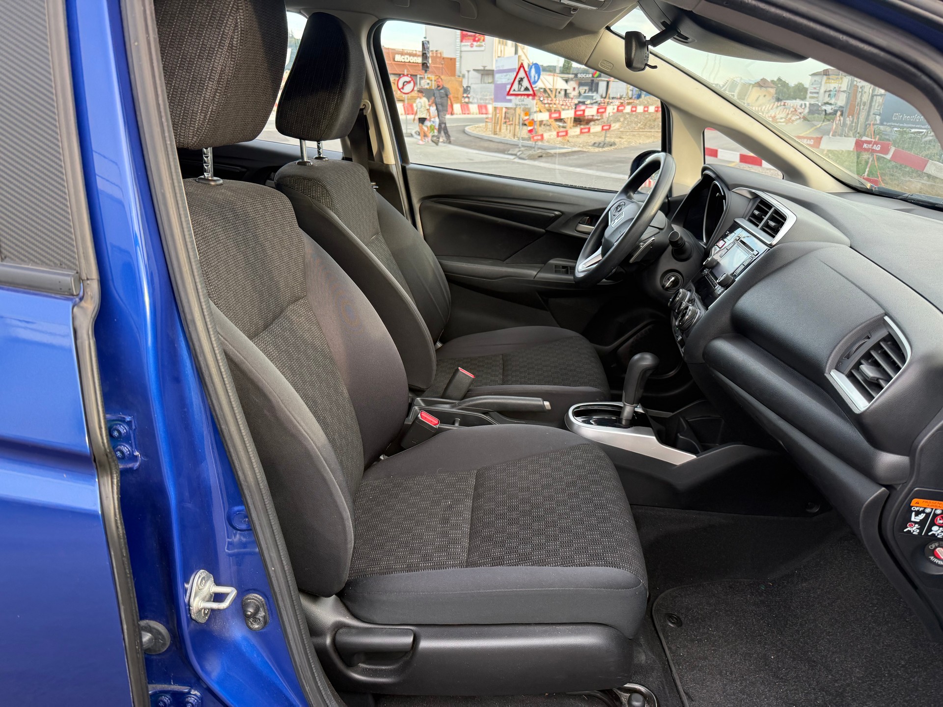 HONDA Jazz 1.3i-VTEC Elegance CVT-image-12