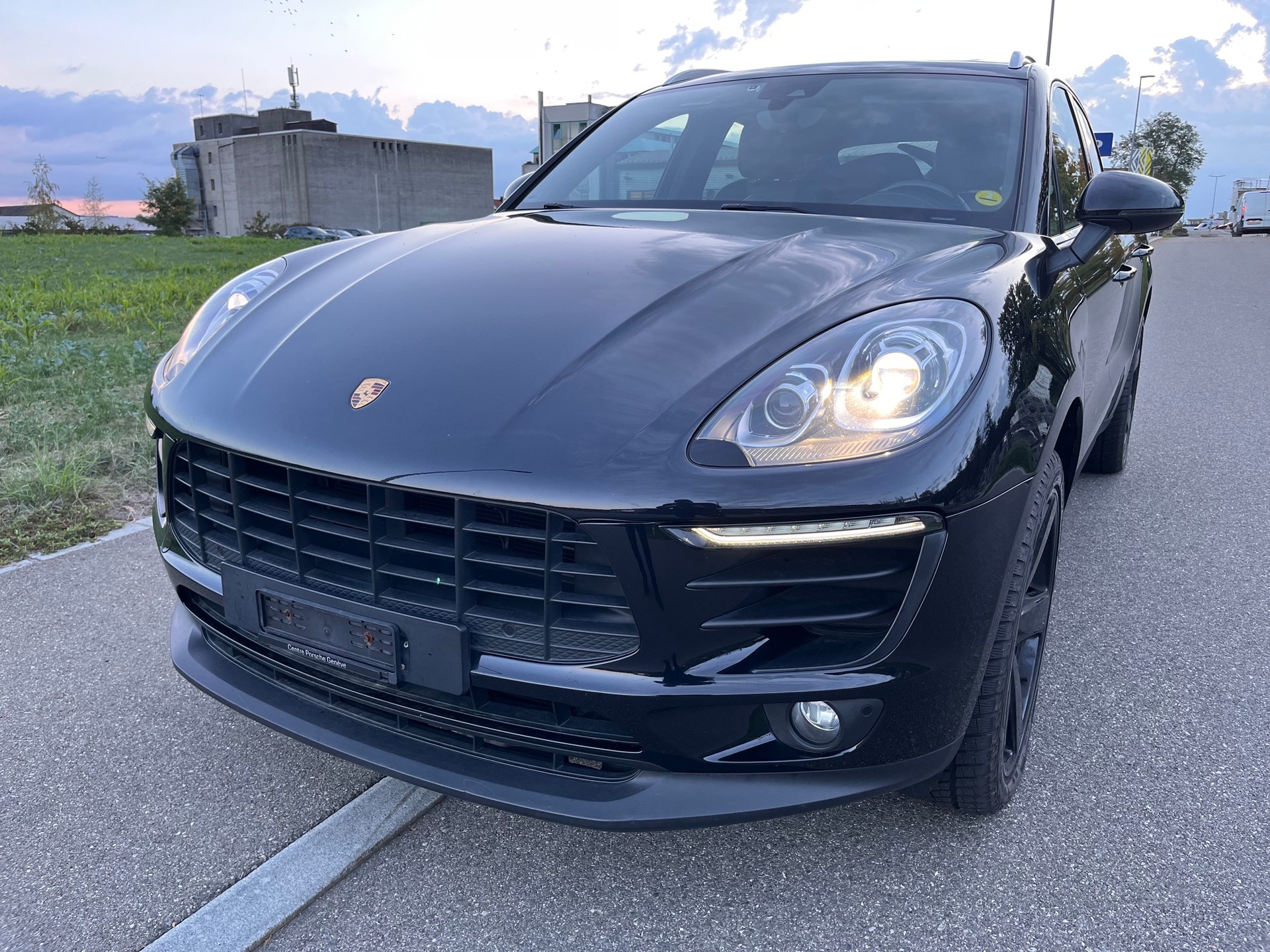 PORSCHE Macan S Diesel PDK Sportpaket-image-2