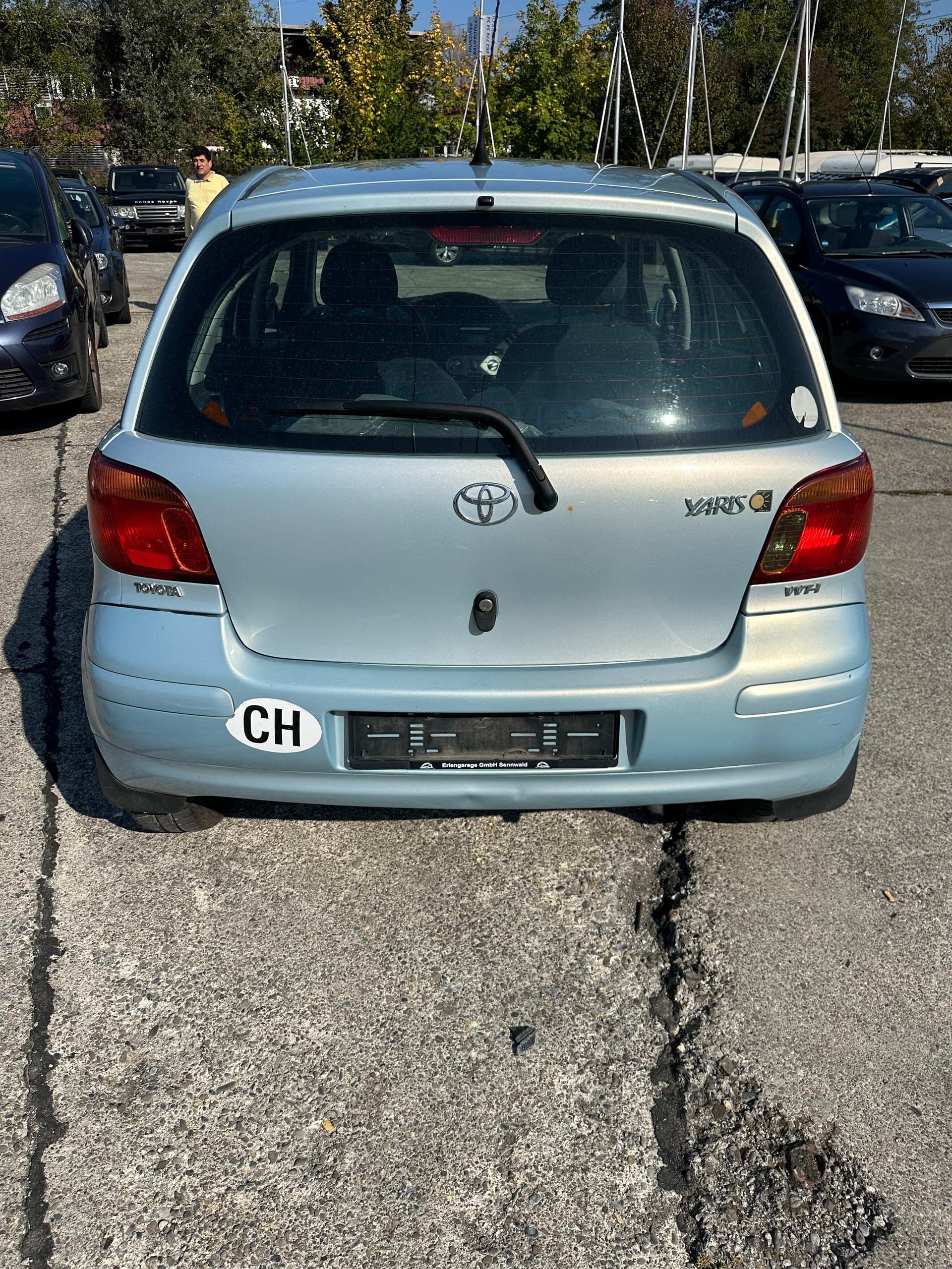 TOYOTA Yaris 1.3 Linea Sol-image-2