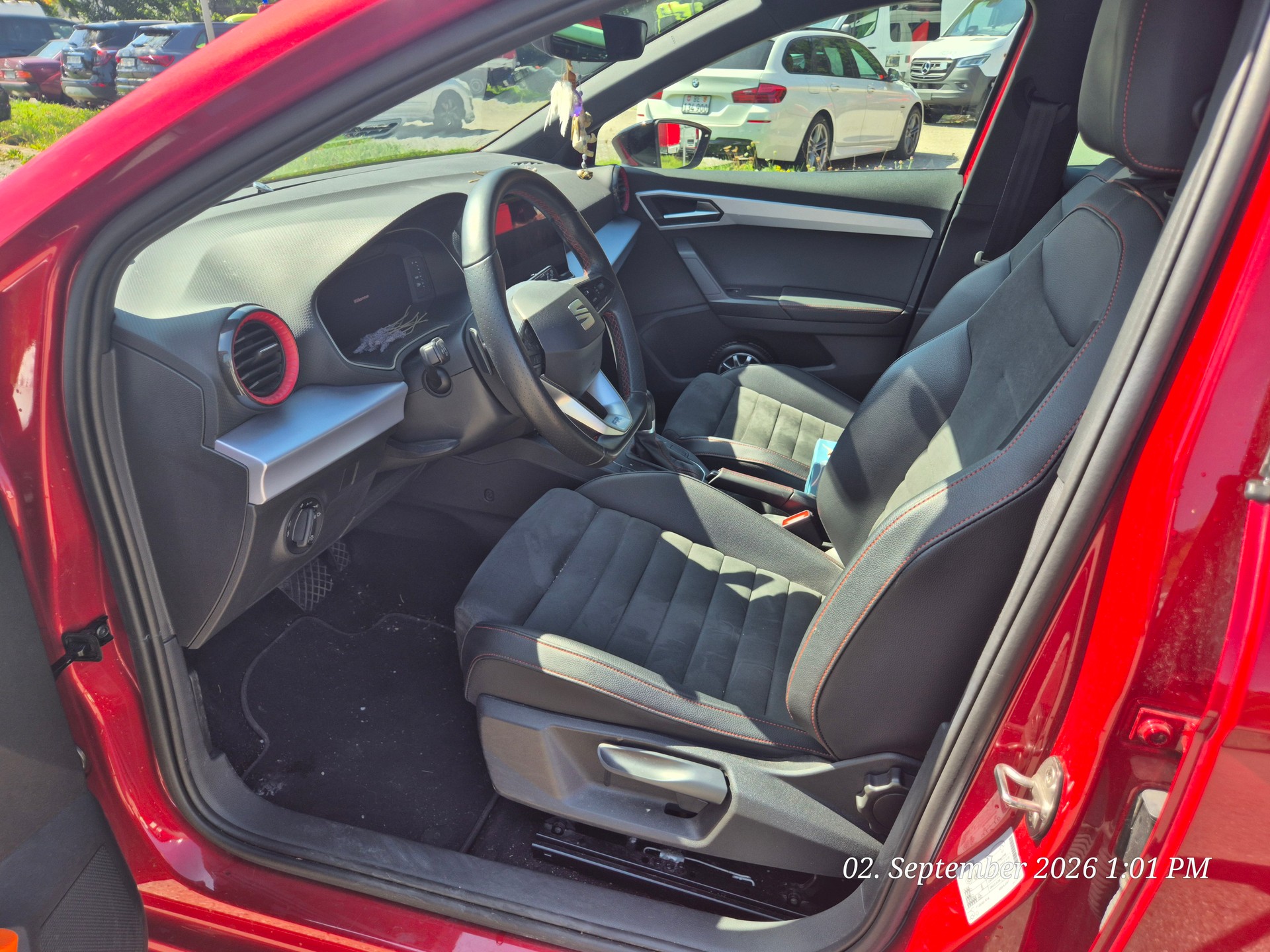 SEAT 1.0 TSI 110 Hola FR DSG-image-4