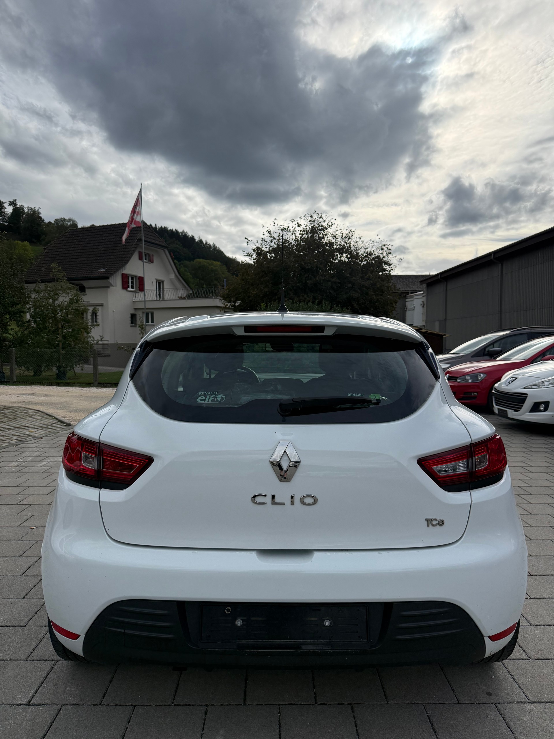 RENAULT Clio 0.9 12V Intens-image-6