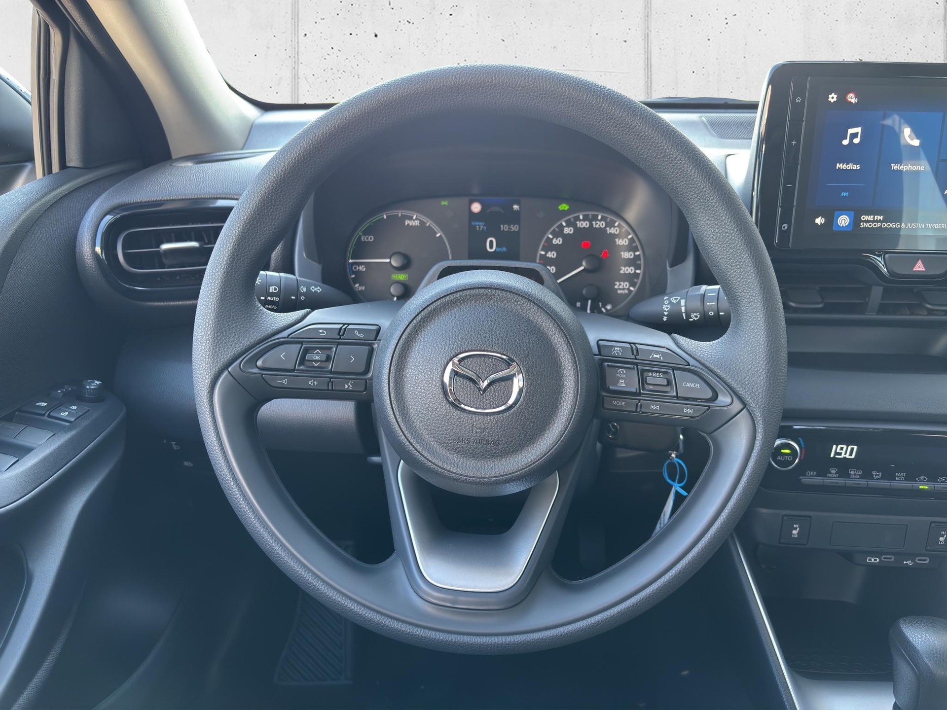 MAZDA 2 1.5 Hybrid Prime-Line-image-9