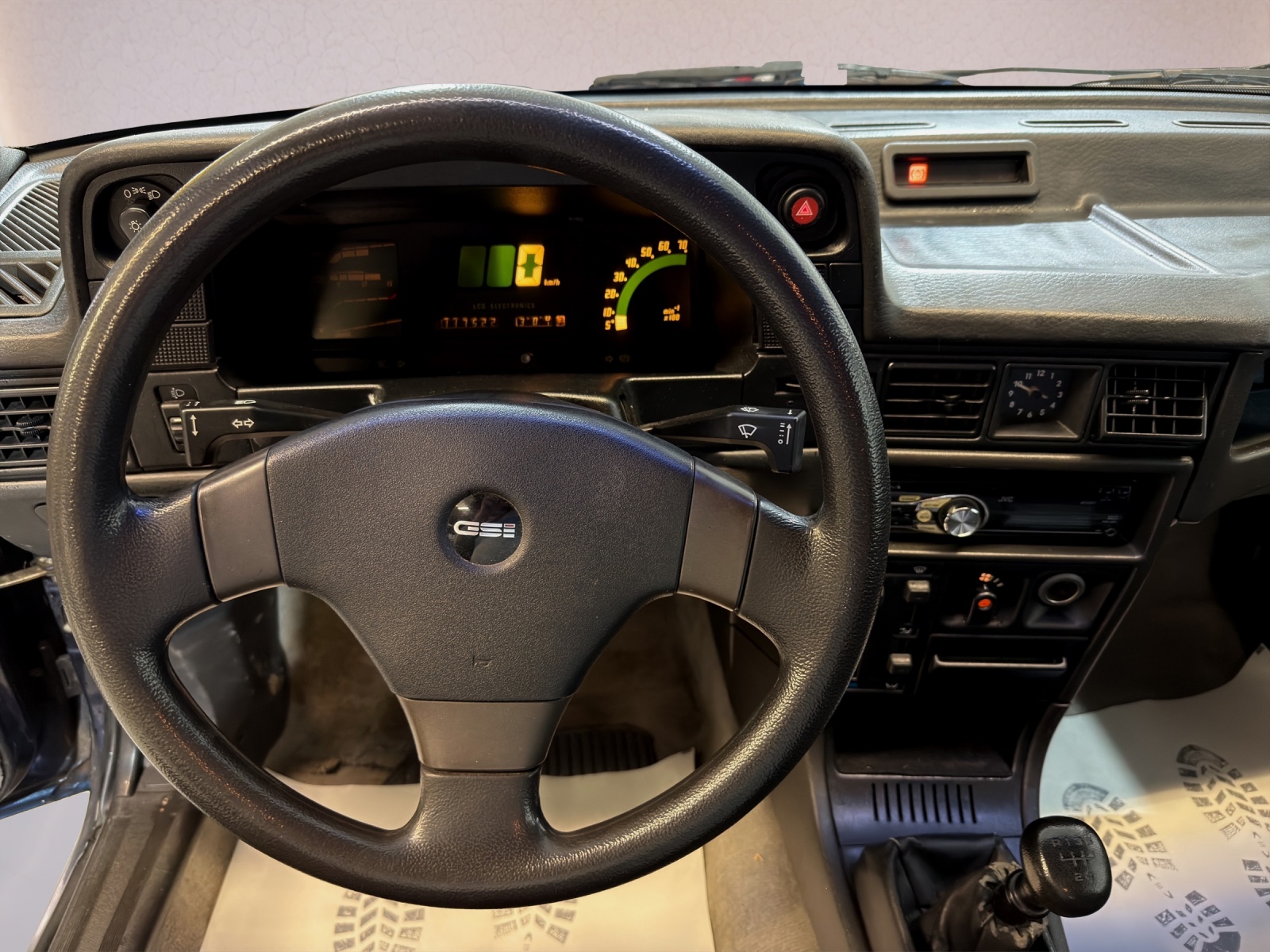 OPEL Kadett GSI 2.0i Cabriolet-image-8