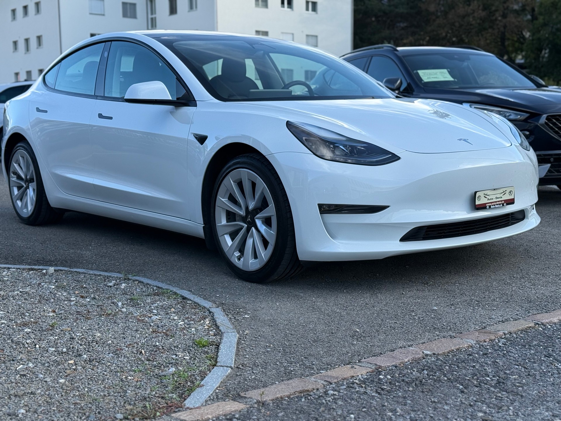 TESLA Model 3 BEW Long Range DUAL MOTOR AWD-image-2