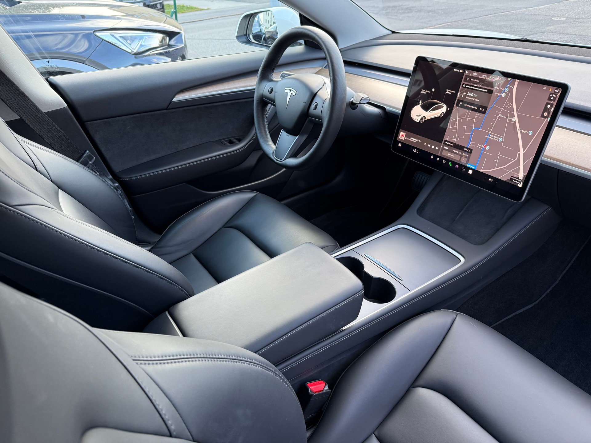 TESLA Model 3 BEW Long Range DUAL MOTOR AWD-image-10