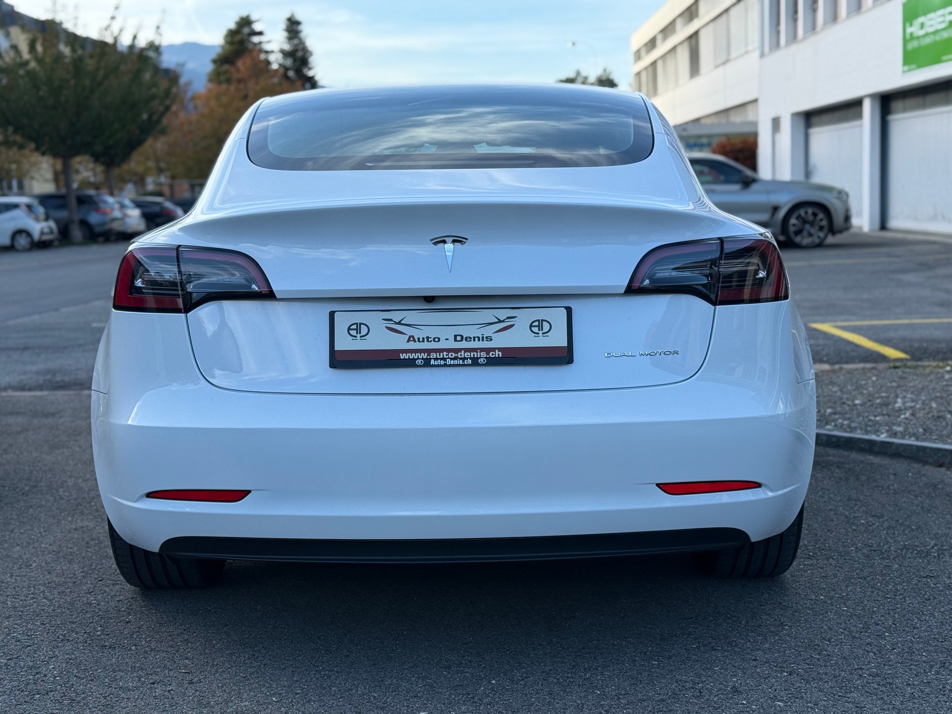 TESLA Model 3 BEW Long Range DUAL MOTOR AWD-image-4