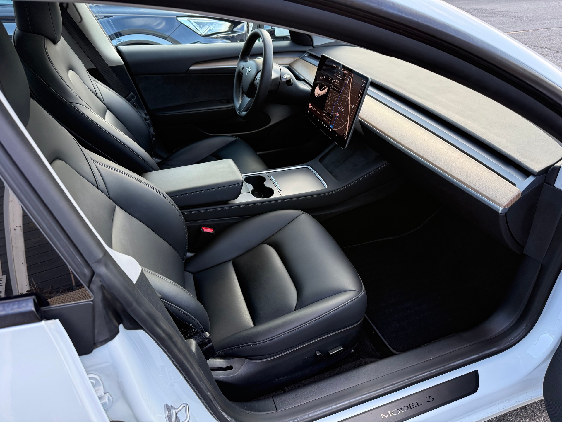 TESLA Model 3 BEW Long Range DUAL MOTOR AWD-image-8