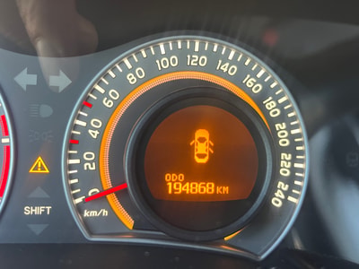TOYOTA Auris 1.6 Linea Luna-image-12