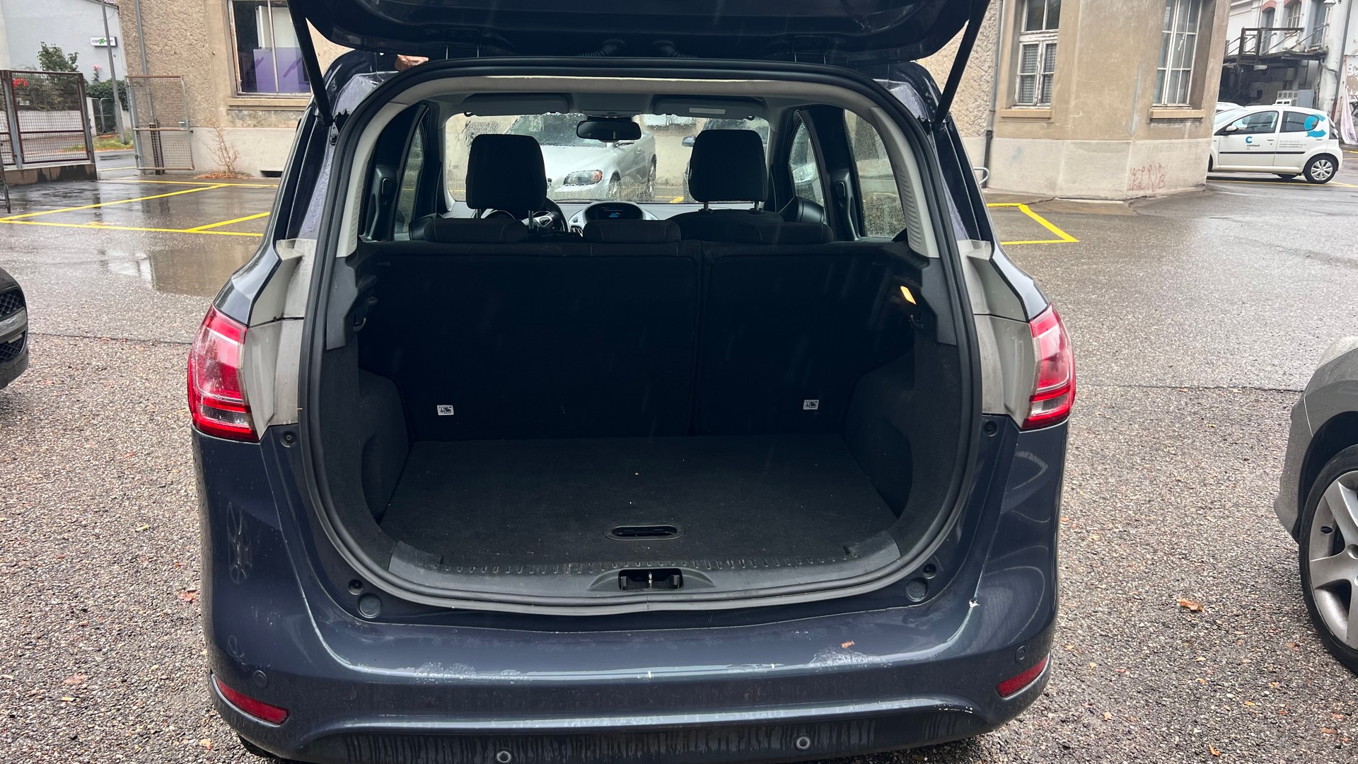 FORD B-Max 1.6 Ti-VCT Titanium PowerShift-image-6