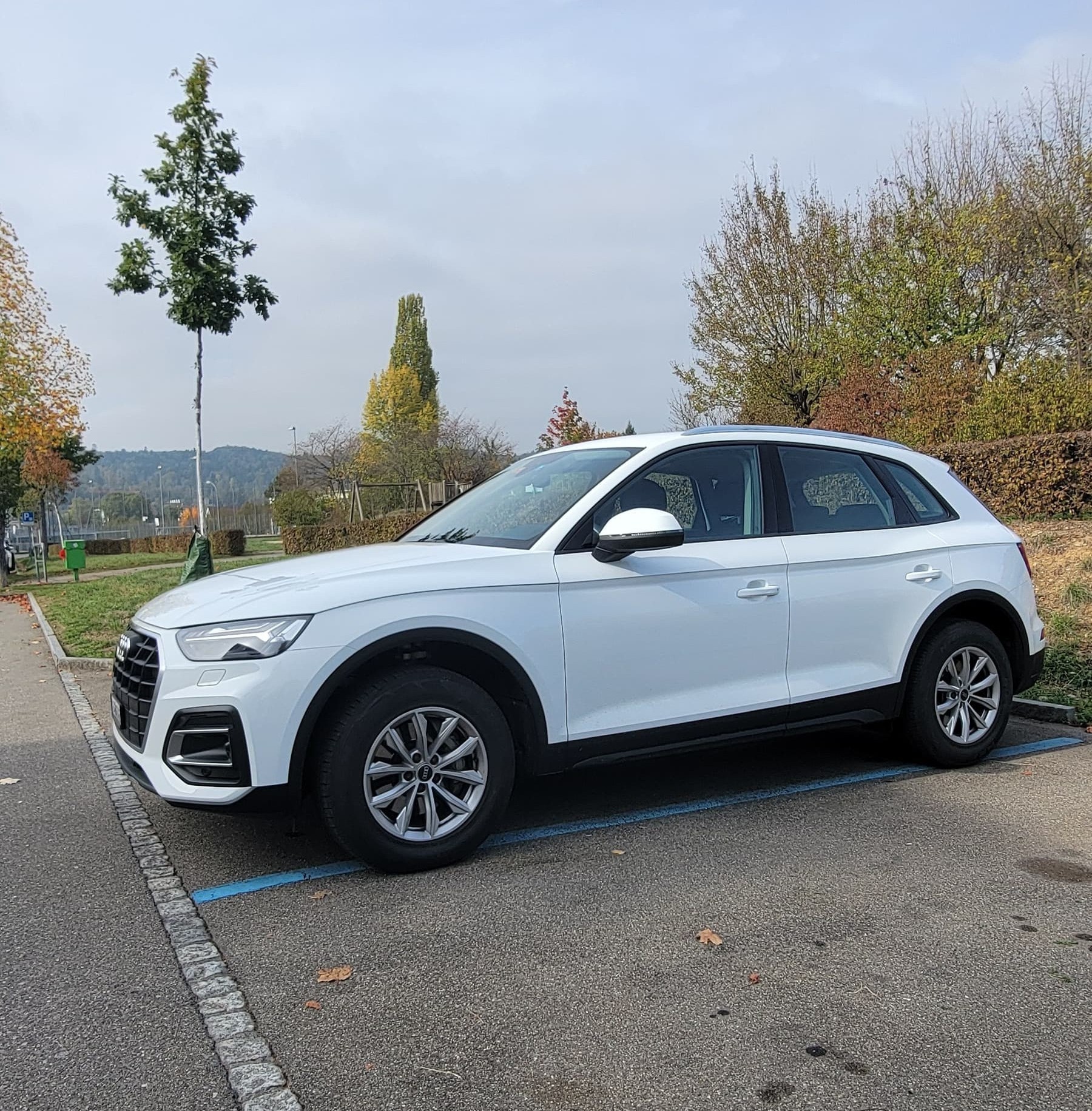 AUDI Q5 2.0 45 TFSI Advanced quattro S-Tronic-image-3