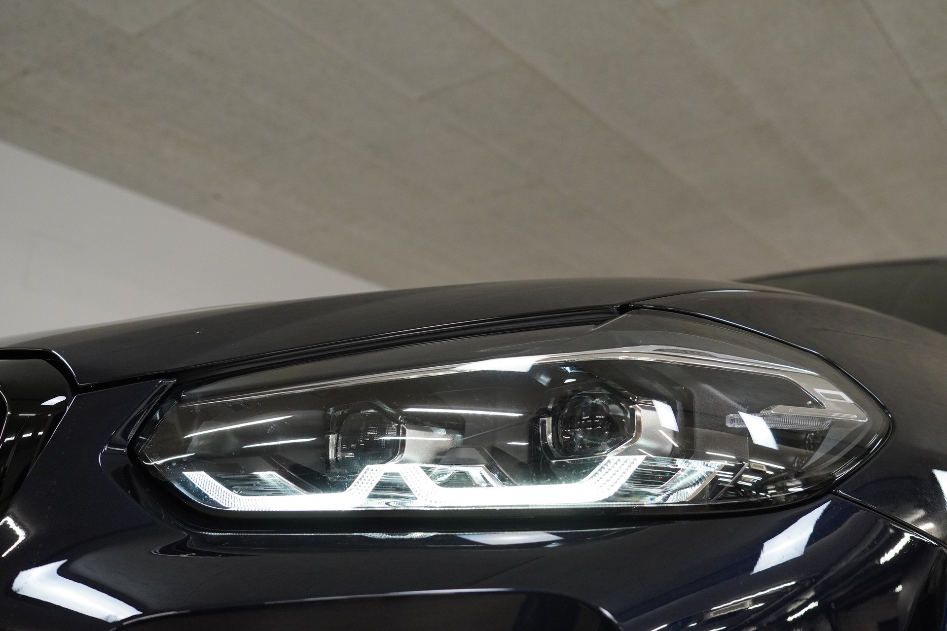 BMW X3 xDrive 30e M Sport-image-9