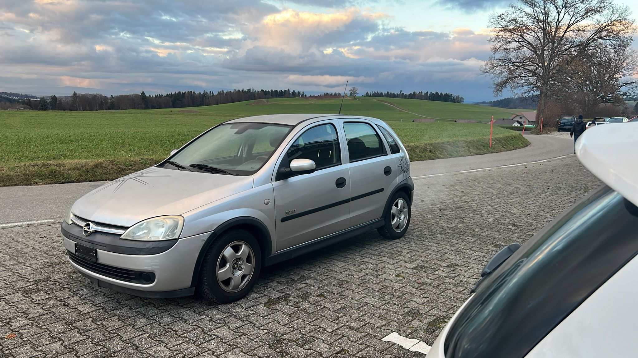 Car photo
