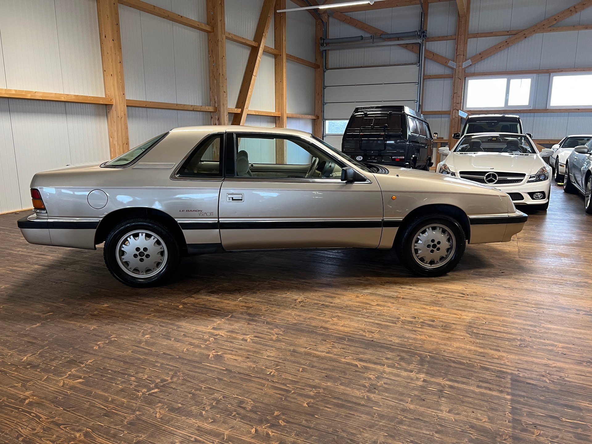 CHRYSLER Le Baron 3.0-image-3