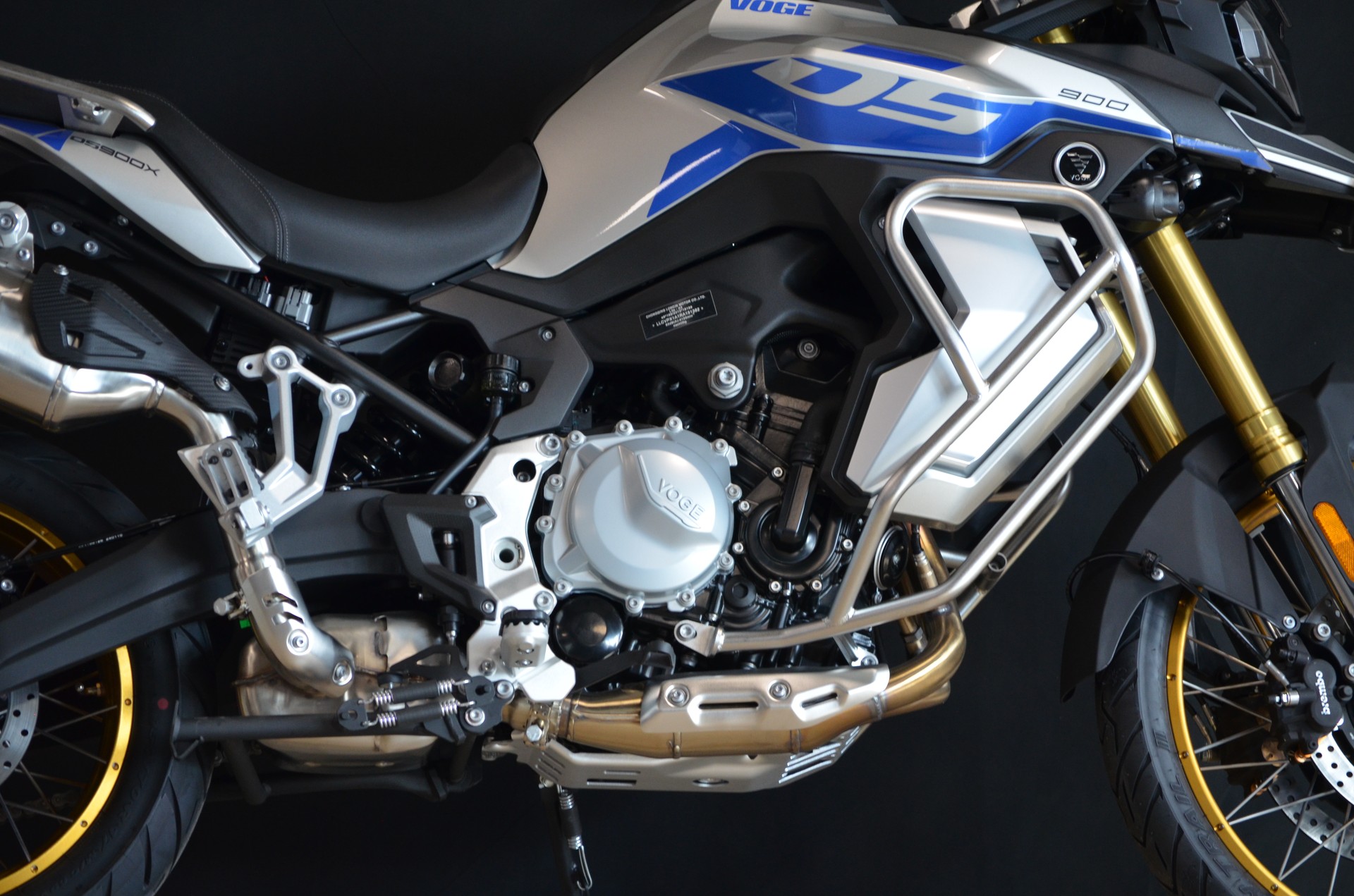 VOGE 900 DSX-image-5