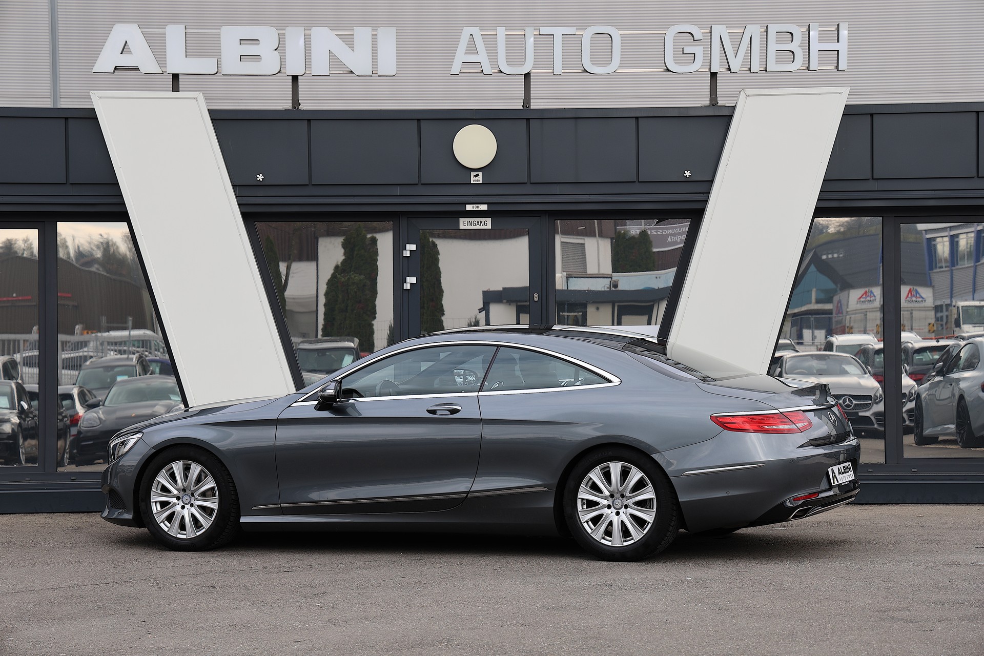 MERCEDES-BENZ S 400 Coupé 4Matic 7G-Tronic-image-3