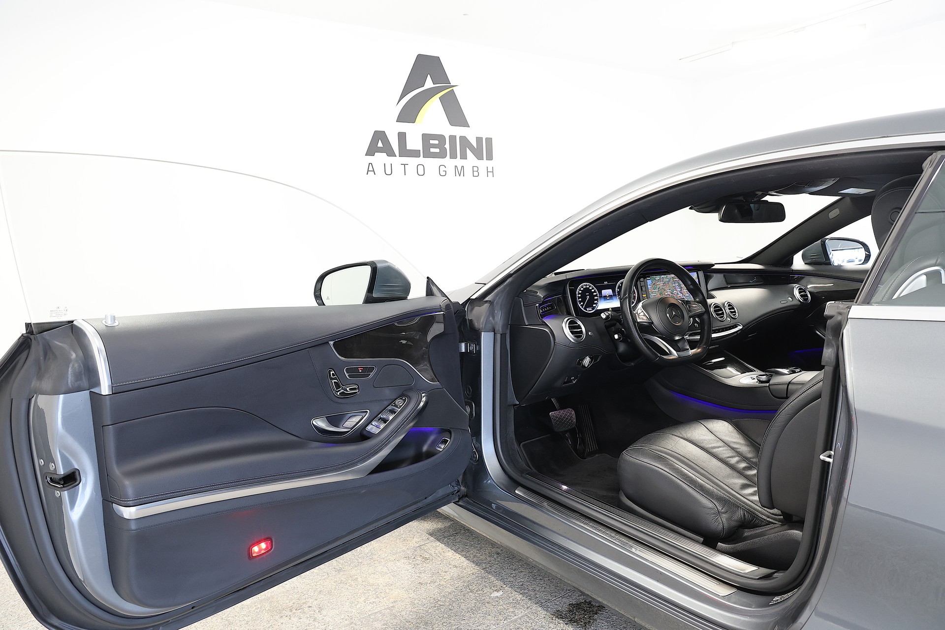 MERCEDES-BENZ S 400 Coupé 4Matic 7G-Tronic-image-4