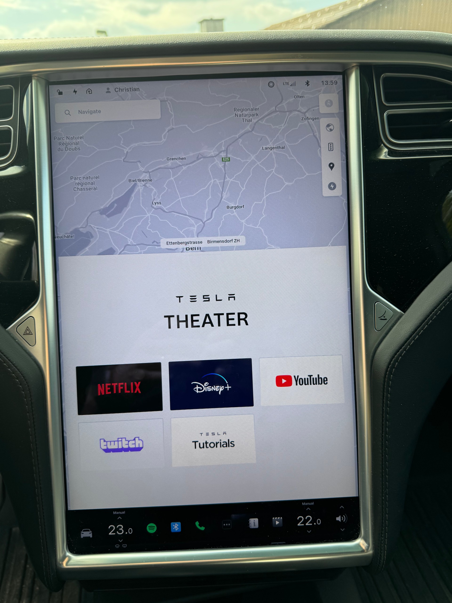 TESLA Model X 100 D-image-3