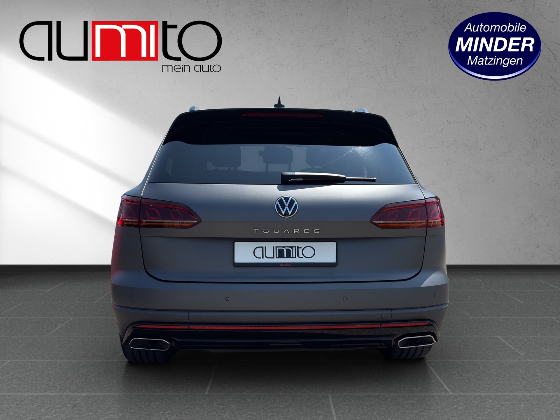 VW Touareg 3.0 TDI R Line Tiptronic-image-3