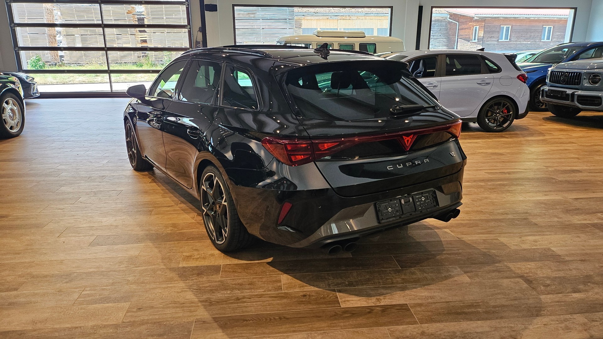 CUPRA LEON ST 2.0 TSI VZ DSG 4Drive 370 PS-image-13