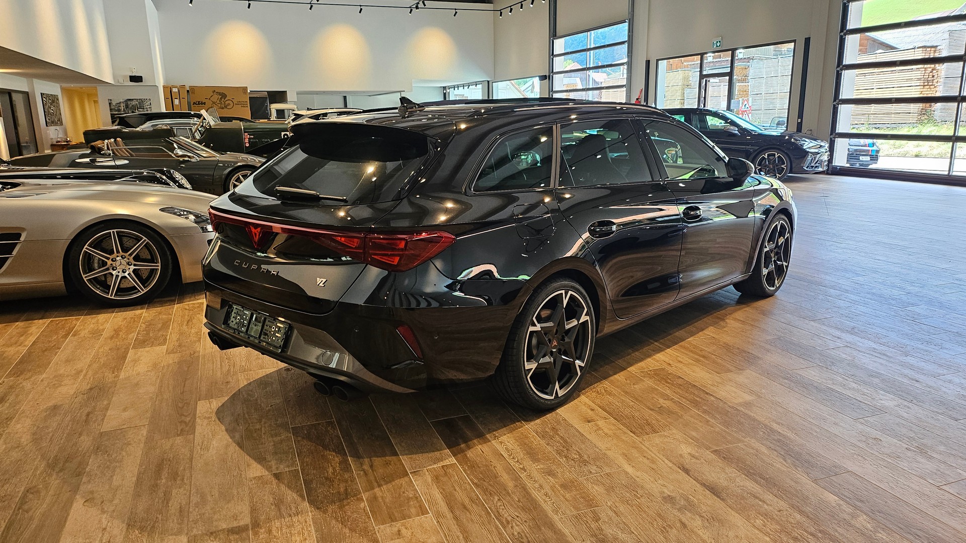 CUPRA LEON ST 2.0 TSI VZ DSG 4Drive 370 PS-image-9