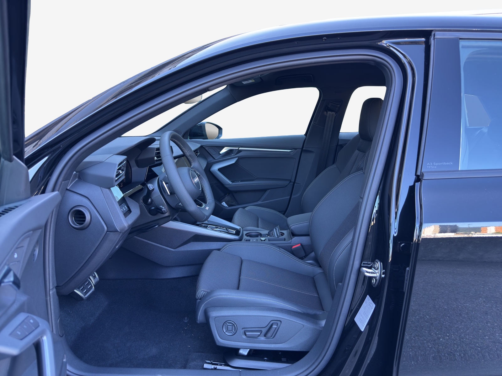AUDI A3 Sportback 40 TFSI e Attraction S-tronic-image-7