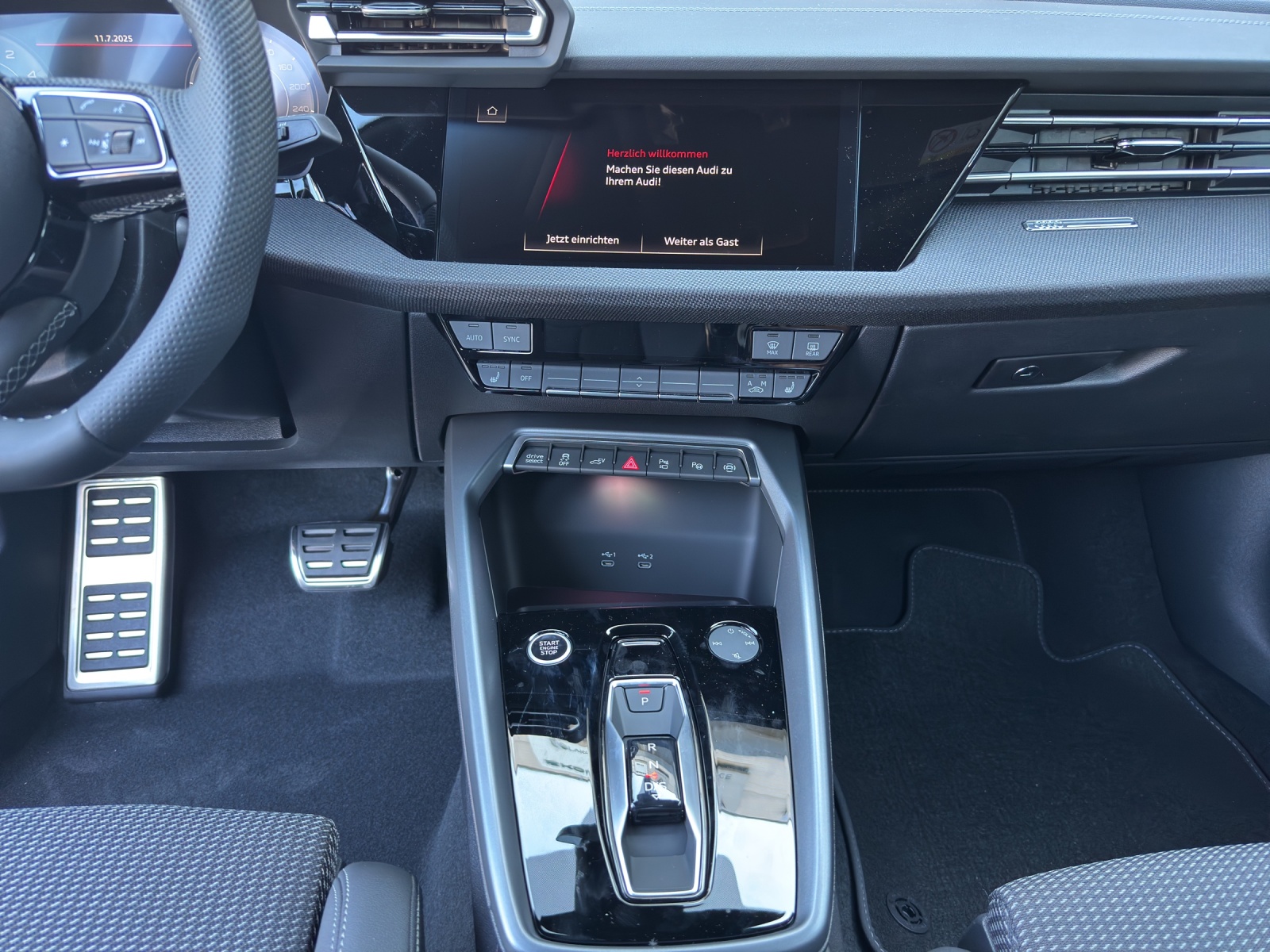 AUDI A3 Sportback 40 TFSI e Attraction S-tronic-image-10