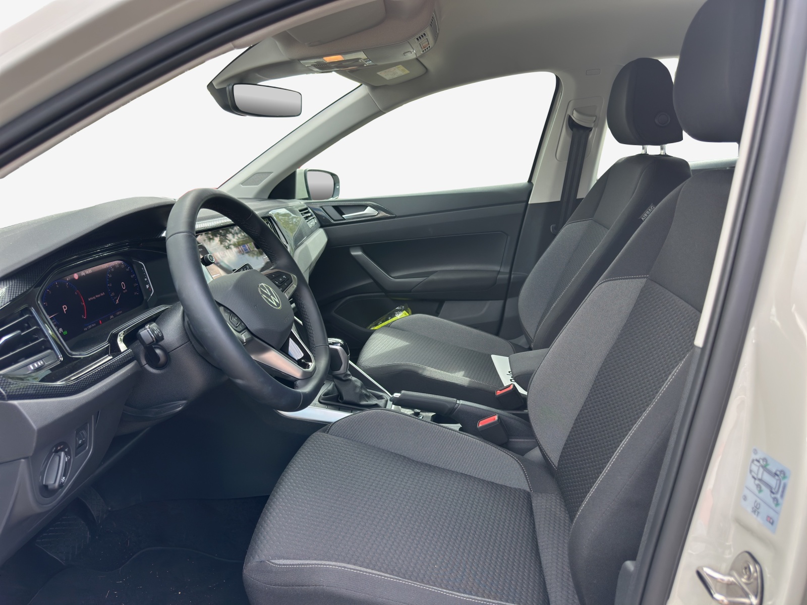 VW Polo 1.0 TSI Life DSG-image-7