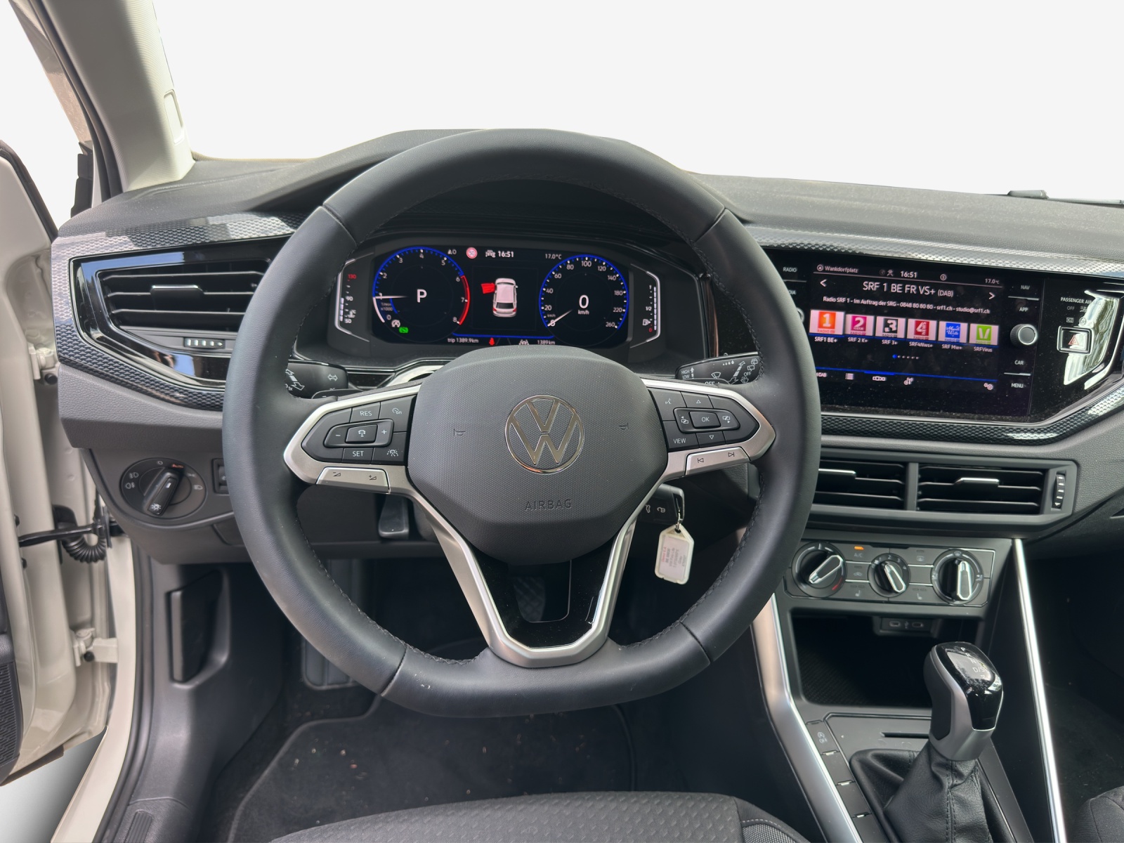 VW Polo 1.0 TSI Life DSG-image-9