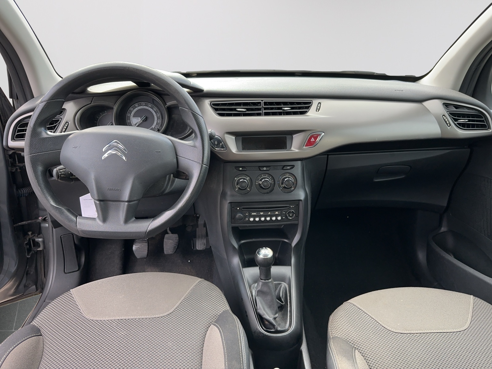 CITROEN C3 1.2i Tonic-image-9