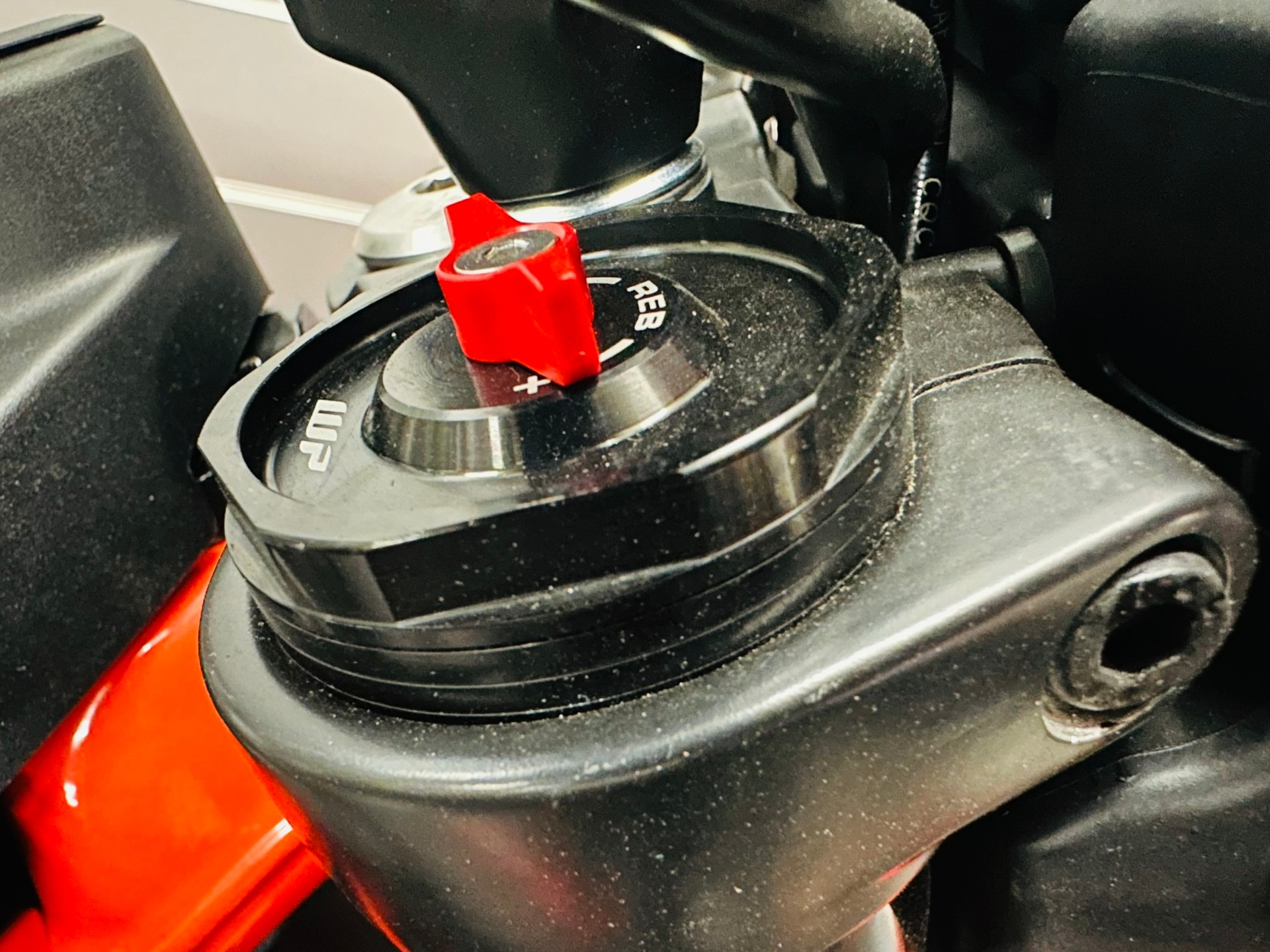 KTM 125 SMC-R-image-9