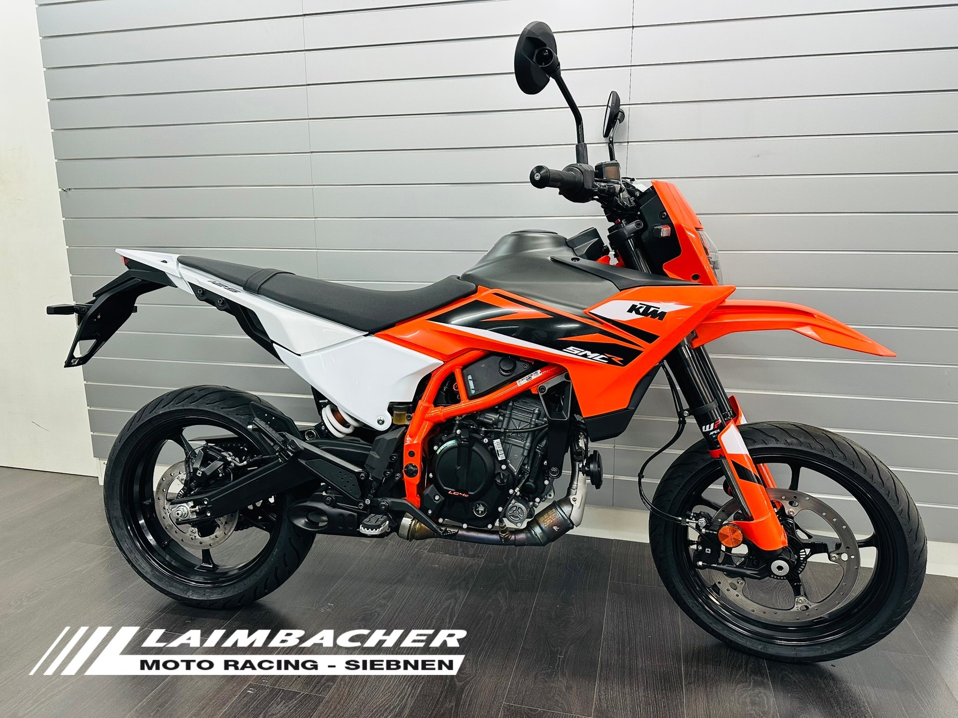KTM 125 SMC-R-image-6