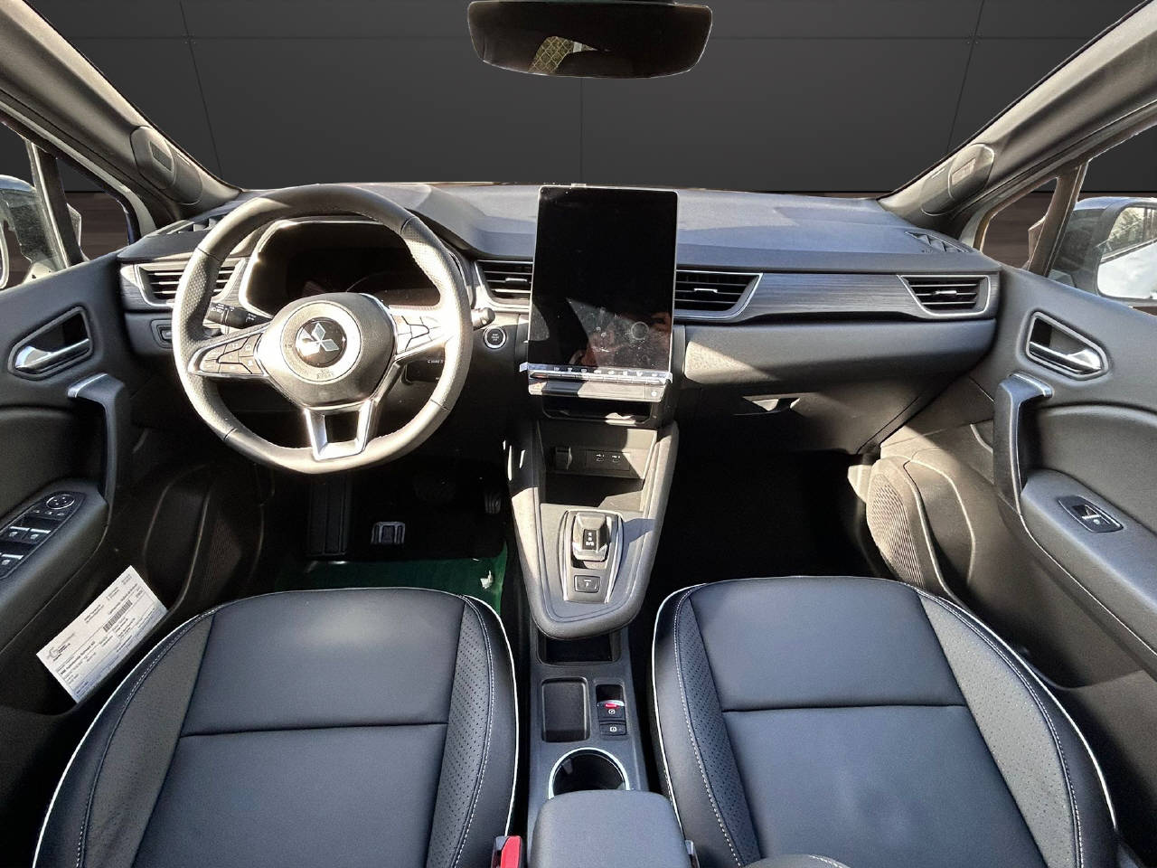 MITSUBISHI ASX 1.8 HEV Instyle-image-4
