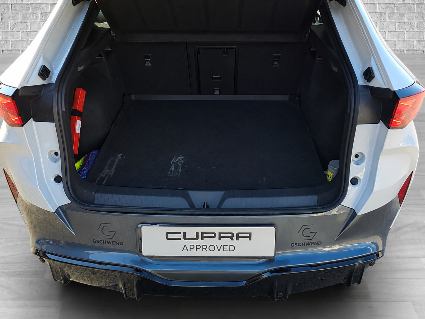 CUPRA Tavascan Type 9 77 kWh Adrenaline-image-14
