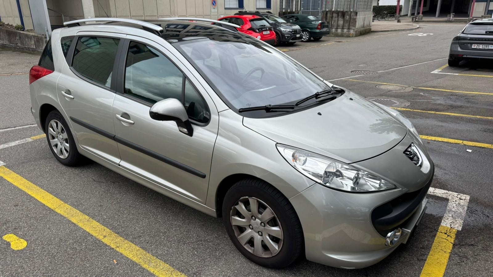PEUGEOT 207 SW 1.6 16V Trendy Automatic-showroom-element-2