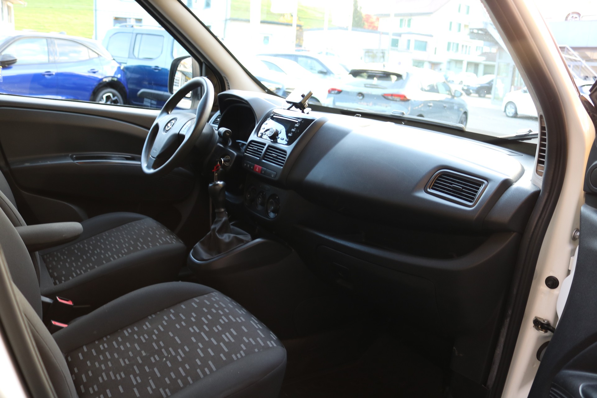 OPEL Combo 1.3 CDTI 2.4 L2H1-image-6