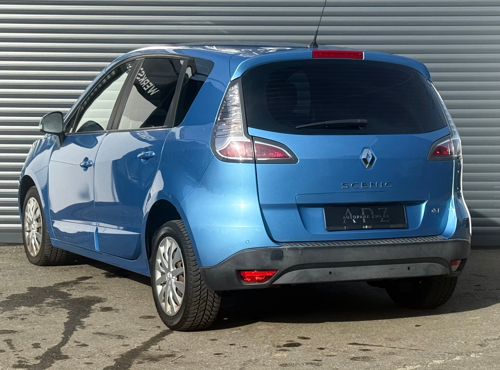 RENAULT Scénic 1.5 dCi Expression EDC Frisch ab MFK-image-6