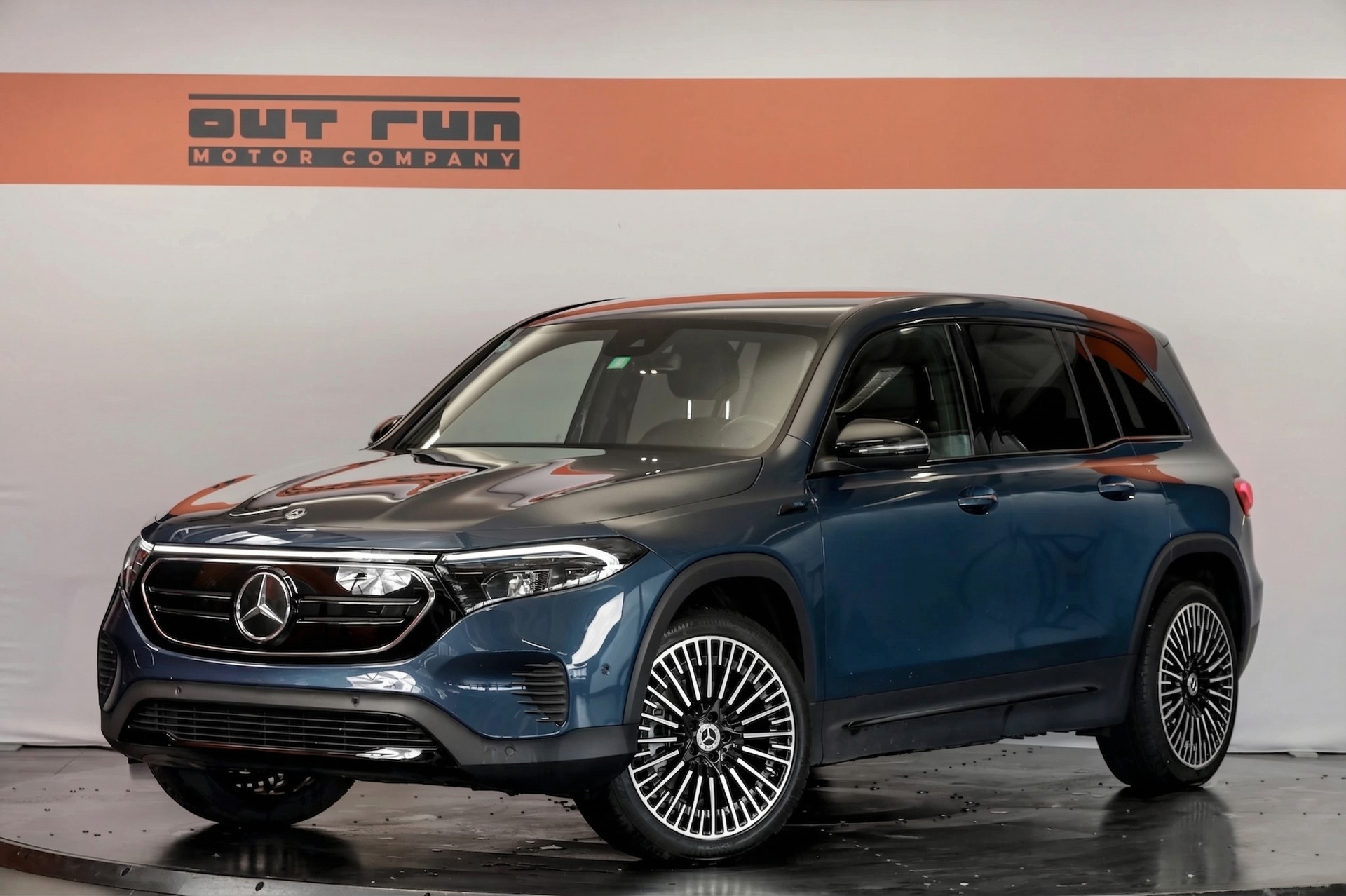 MERCEDES-BENZ EQB 350 4Matic-image-0