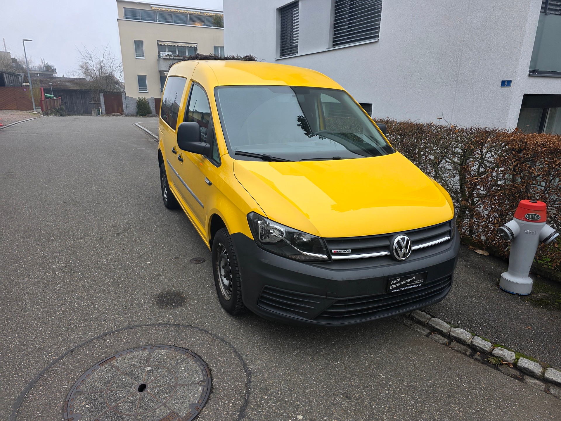 VW Caddy 2.0TDI BlueMotion Technology-showroom-element-2