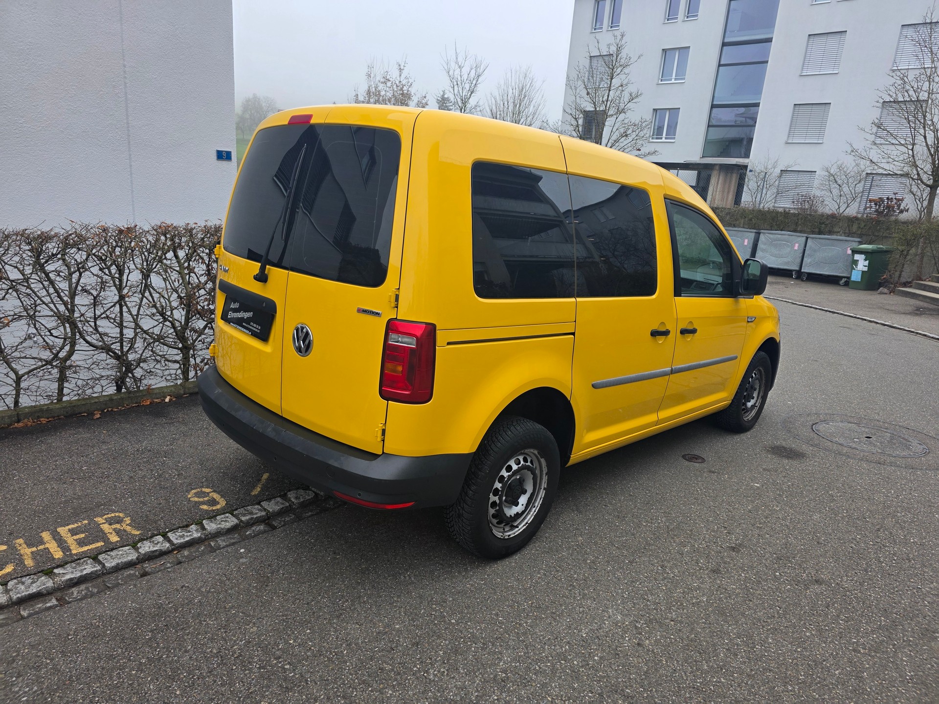 VW Caddy 2.0TDI BlueMotion Technology-image-4