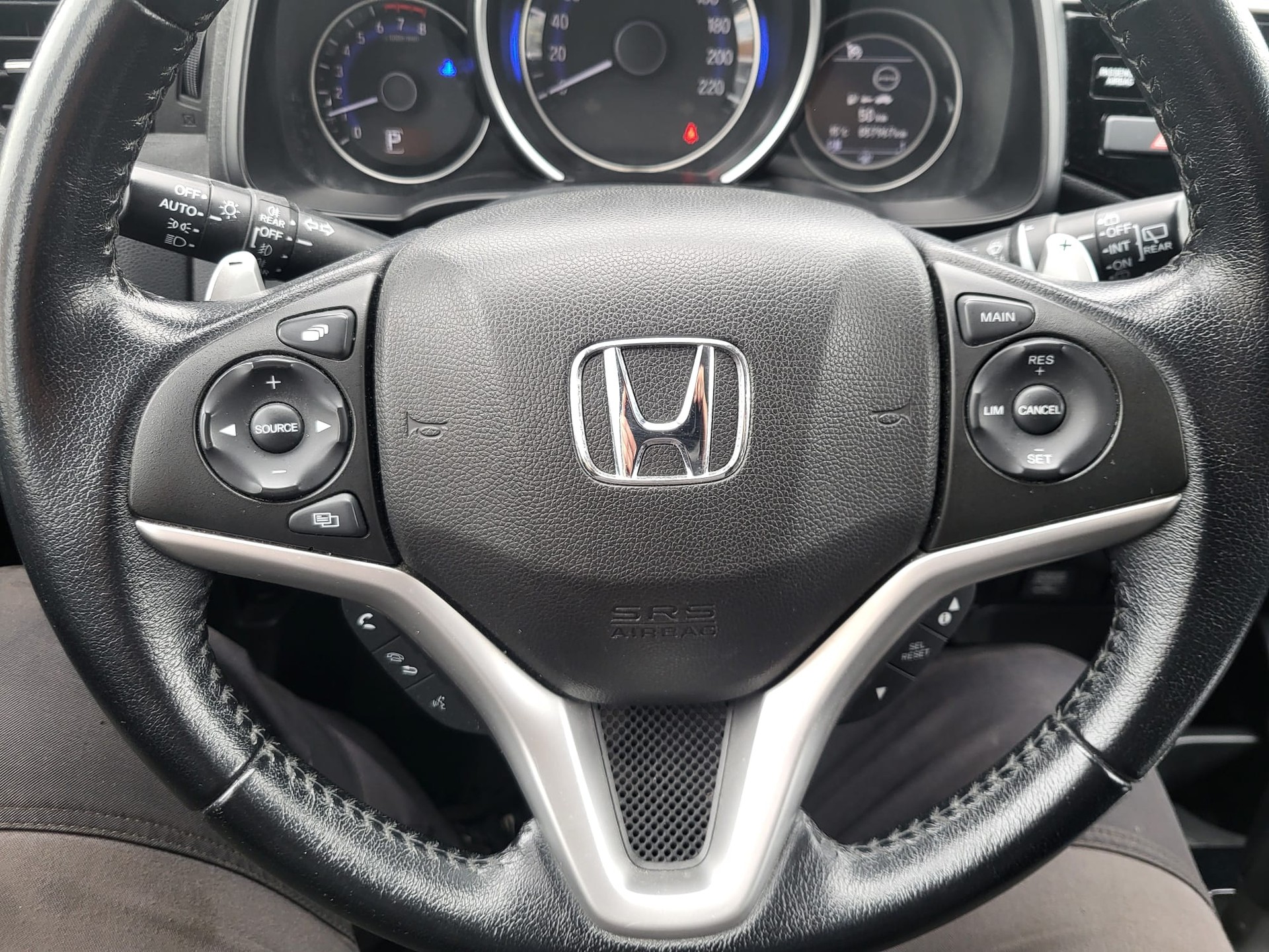 HONDA Jazz 1.3i-VTEC Elegance CVT-image-5