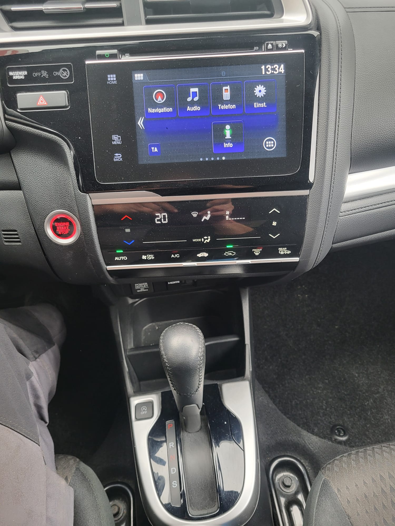 HONDA Jazz 1.3i-VTEC Elegance CVT-image-8